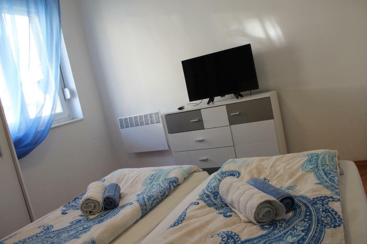 Cozy Apartment Mihaela With Balcony, Near Park Marjan & Old Town - Quiet Neighborhood Split Exterior photo